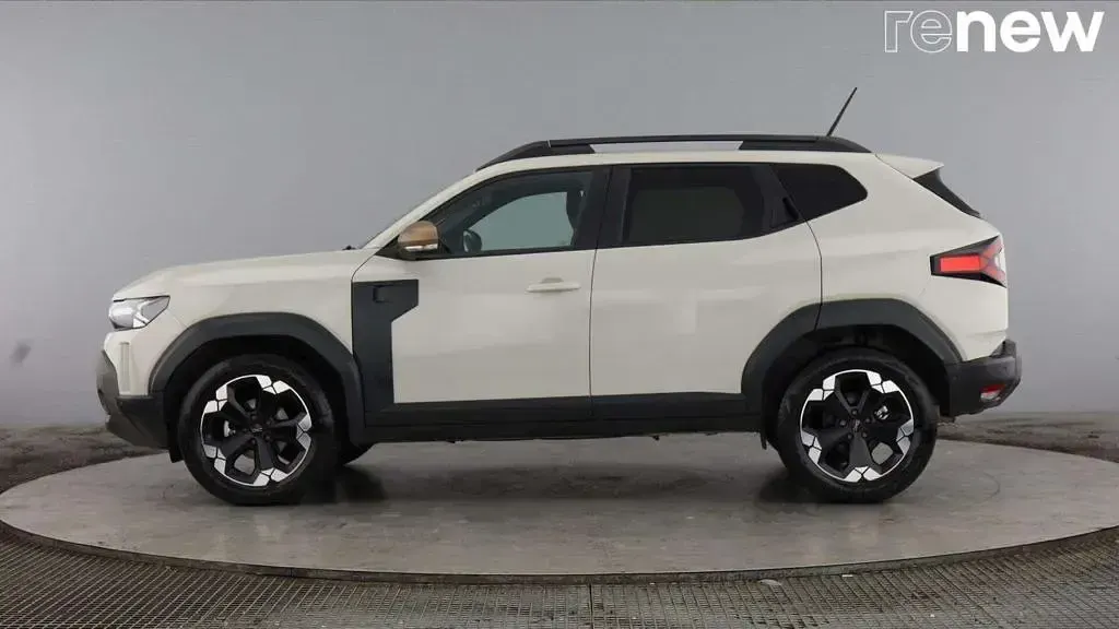 Used Dacia Duster Extreme 130 HP (95 kW) 2025 White SUV