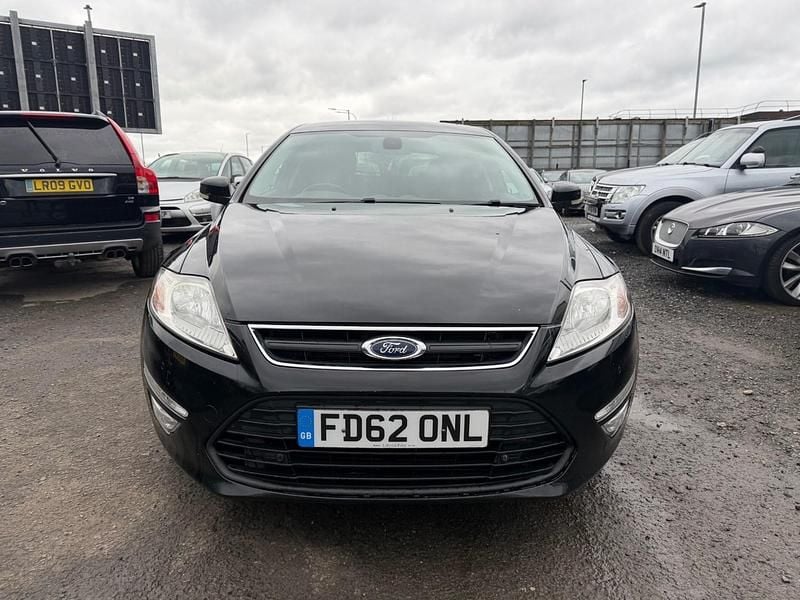 Used Ford Mondeo Business Edition 140 HP (102 kW) 2013 Black Hatchback
