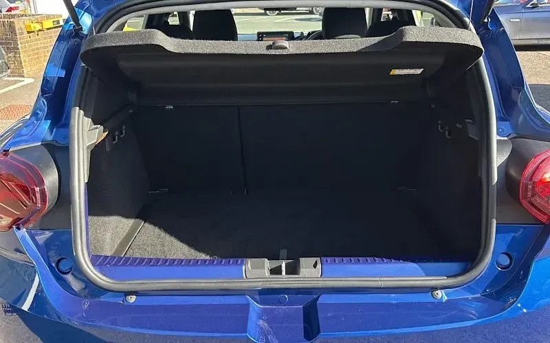 Usado Dacia Sandero Expression 91 CV (66 kW) 2025 Utilitario