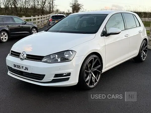 Used VW Golf VII GT 150 HP (110 kW) 2016 White Hatchback