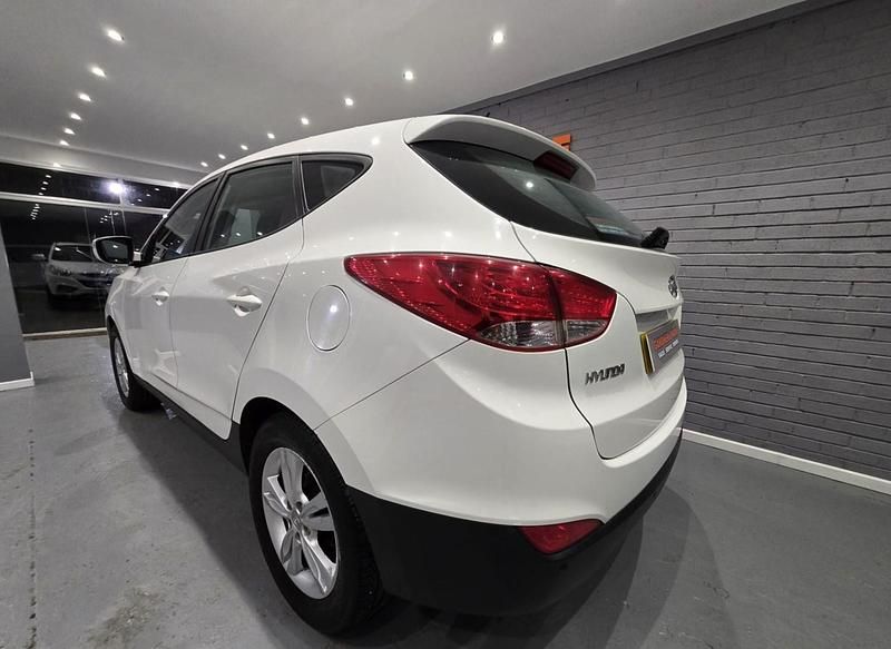 Used Hyundai ix35 Style 135 HP (99 kW) 2012 White SUV