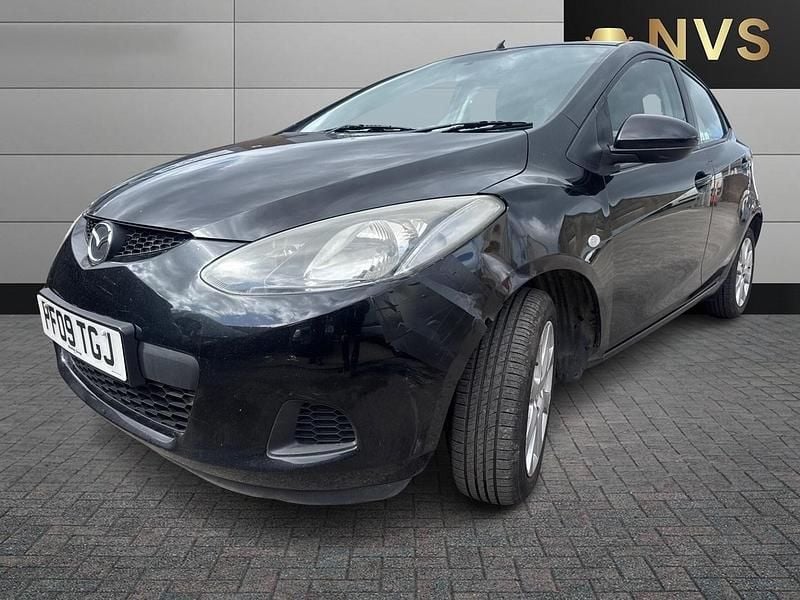 Używany Mazda 2 68 KM (50 kW) 2009 Czarny Hatchback