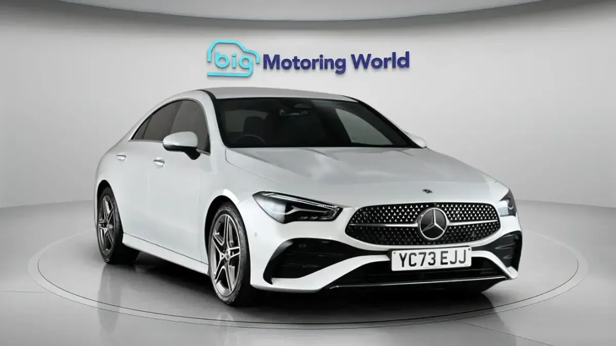 Used Mercedes CLA180 Executive 150 HP (110 kW) 2023 White Sedan