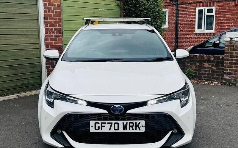 Used Toyota Corolla Design 122 HP (89 kW) 2022 Estate