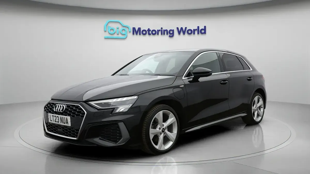 Used Audi A3 Sportback e-tron S-Line 201 HP (147 kW) 2023 Hatchback