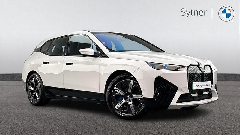 Used BMW iX M Sport 236 kW (322 HP) 2023 White SUV