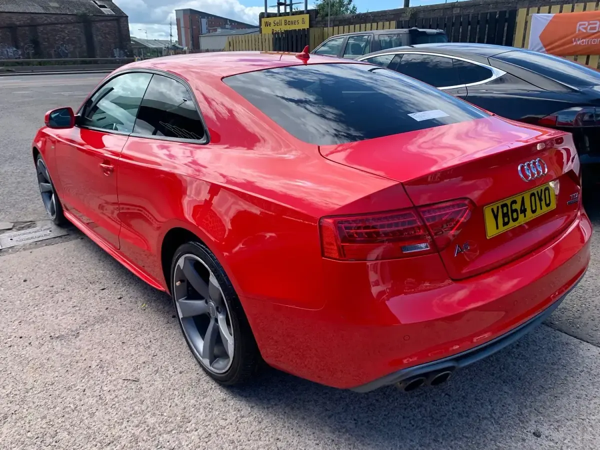 Used Audi A5 Black Edition 177 HP (130 kW) 2014 Red Coupe