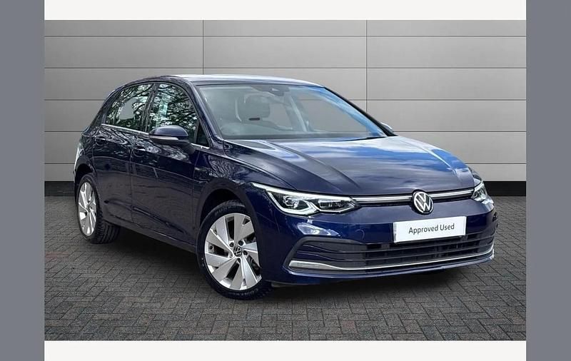 Used VW Golf VIII Style 130 HP (95 kW) 2022 Blue Hatchback