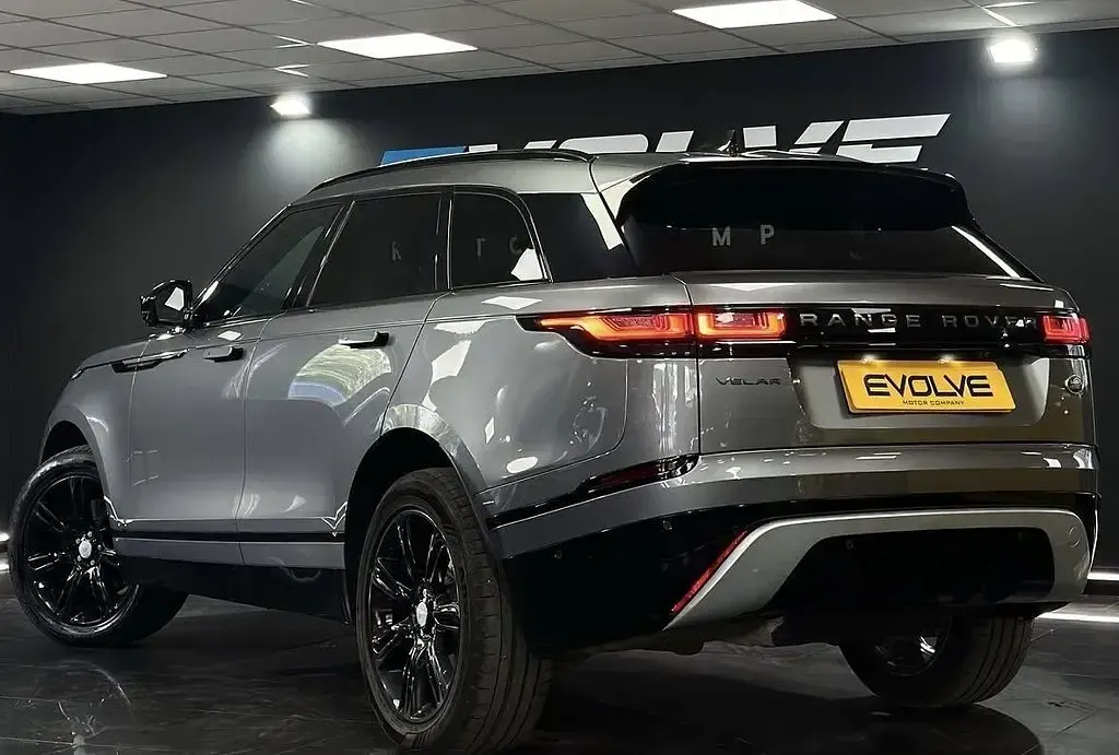 Used Land Rover Range Rover Velar R-Dynamic 204 HP (150 kW) 2021 Grey SUV