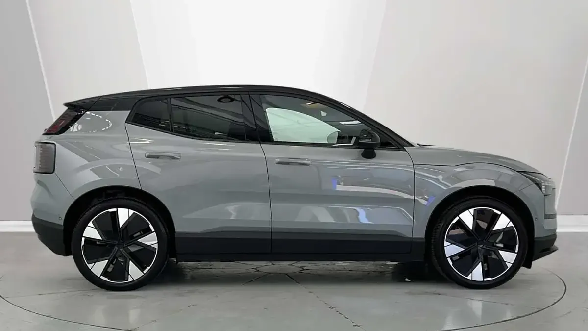 Used Volvo EX30 Ultra 200 kW (272 HP) 2025 Grey SUV