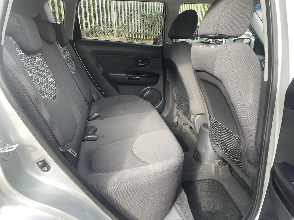 Used Kia Soul 126 HP (92 kW) 2011 Silver SUV