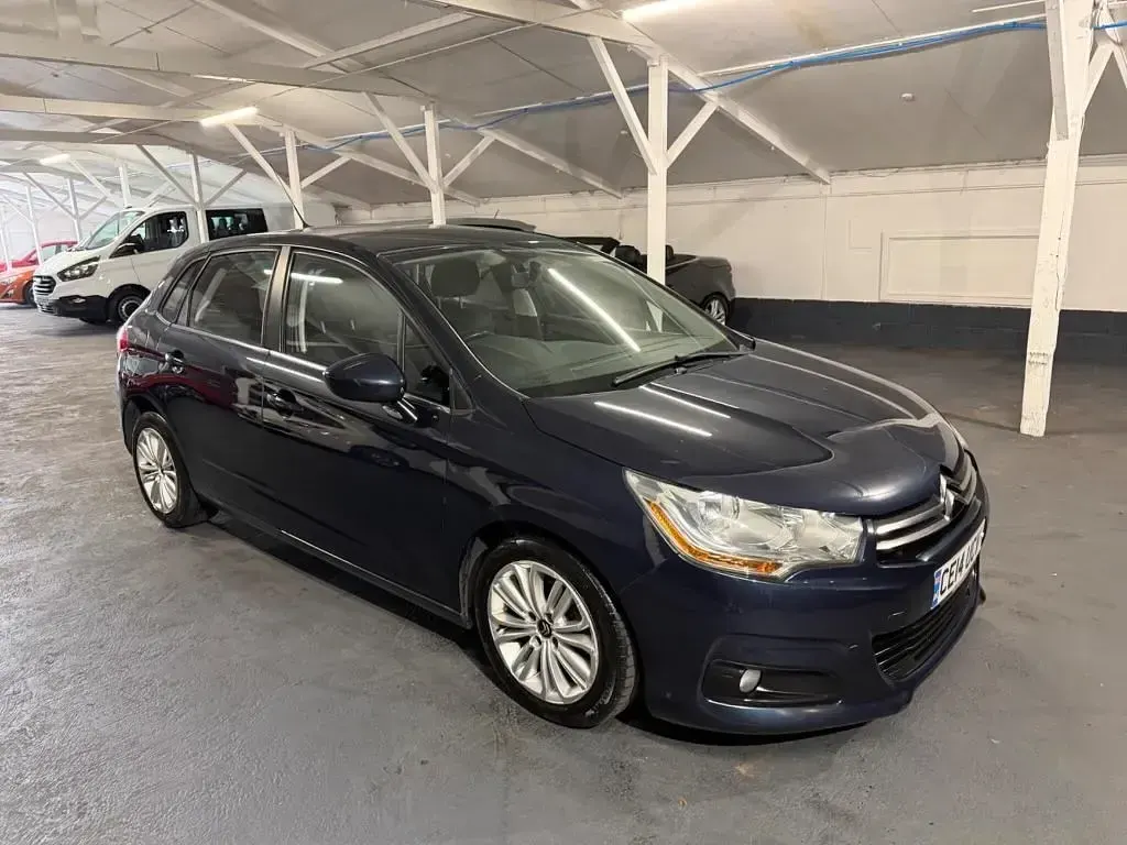 Gebraucht Citroën C4 VTR Sport 115 PS (84 kW) 2014 Blau Kleinwagen