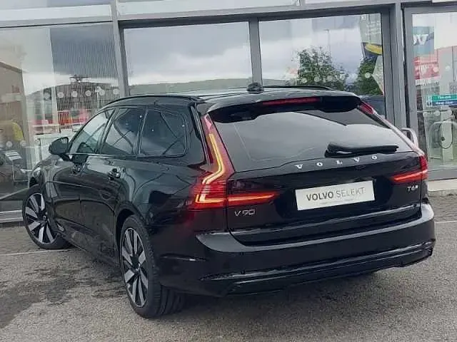 Used Volvo V90 Plus 345 HP (253 kW) 2025 Black Estate