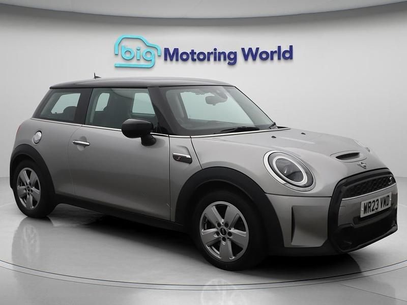 Silver Used 2023 Mini Cooper S Classic Hatchback | £17,000 (Good price) - Image 1/4