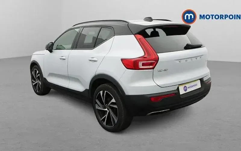 Used Volvo XC40 R-Design Pro 190 HP (139 kW) 2020 Silver SUV