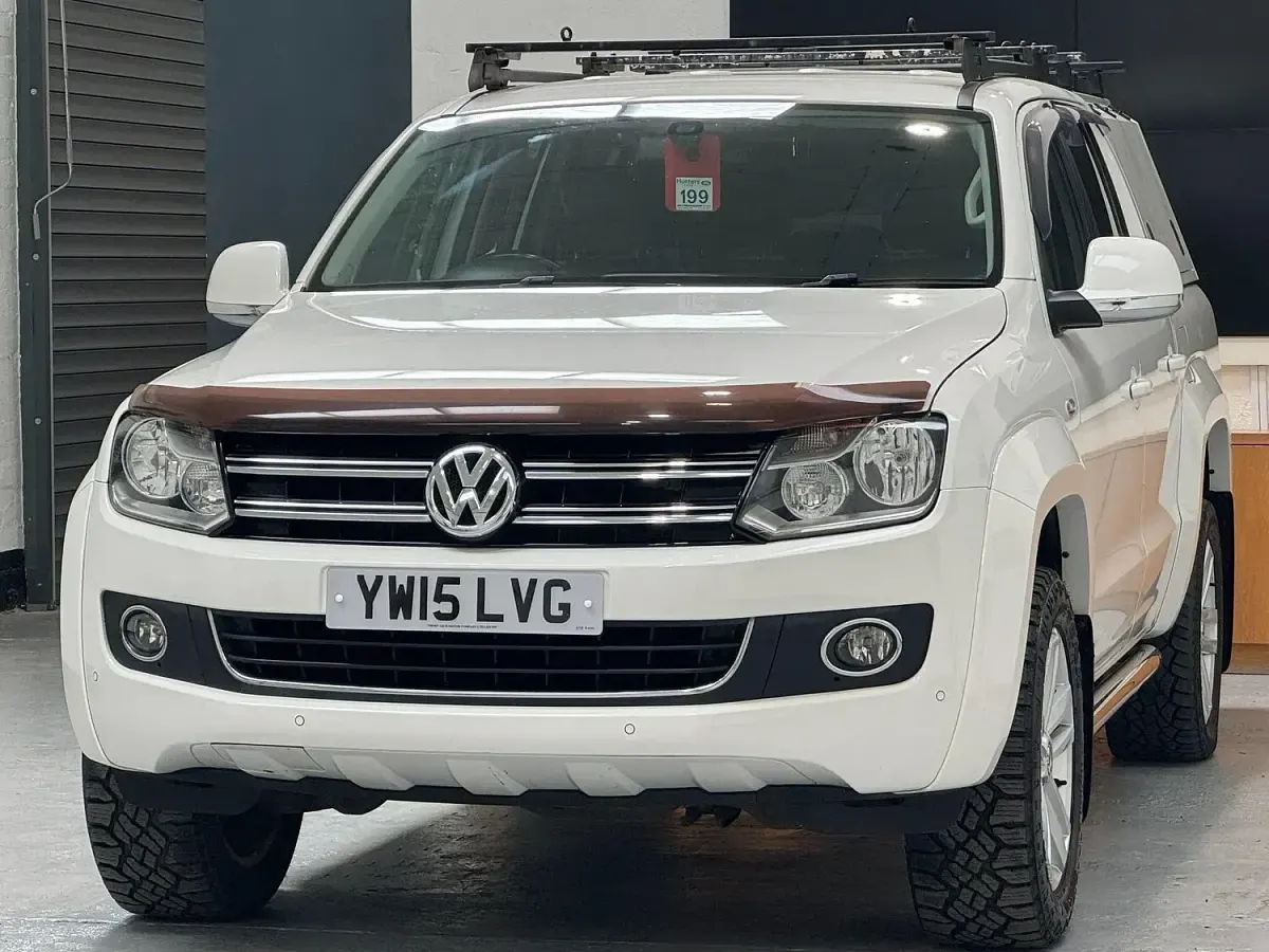 Used VW Amarok Highline 180 HP (132 kW) 2015 White Pickup