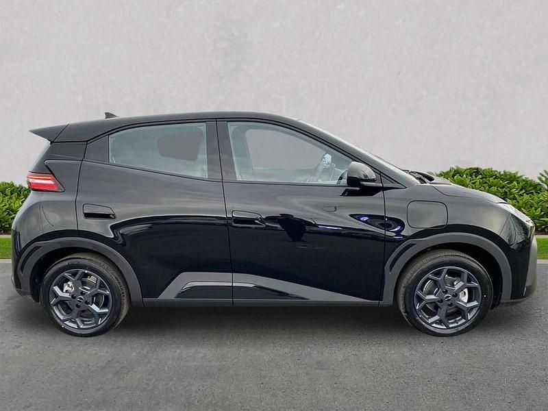 Nowe BYD Dolphin Boost 130 kW (177 KM) 2026 Czarny Hatchback