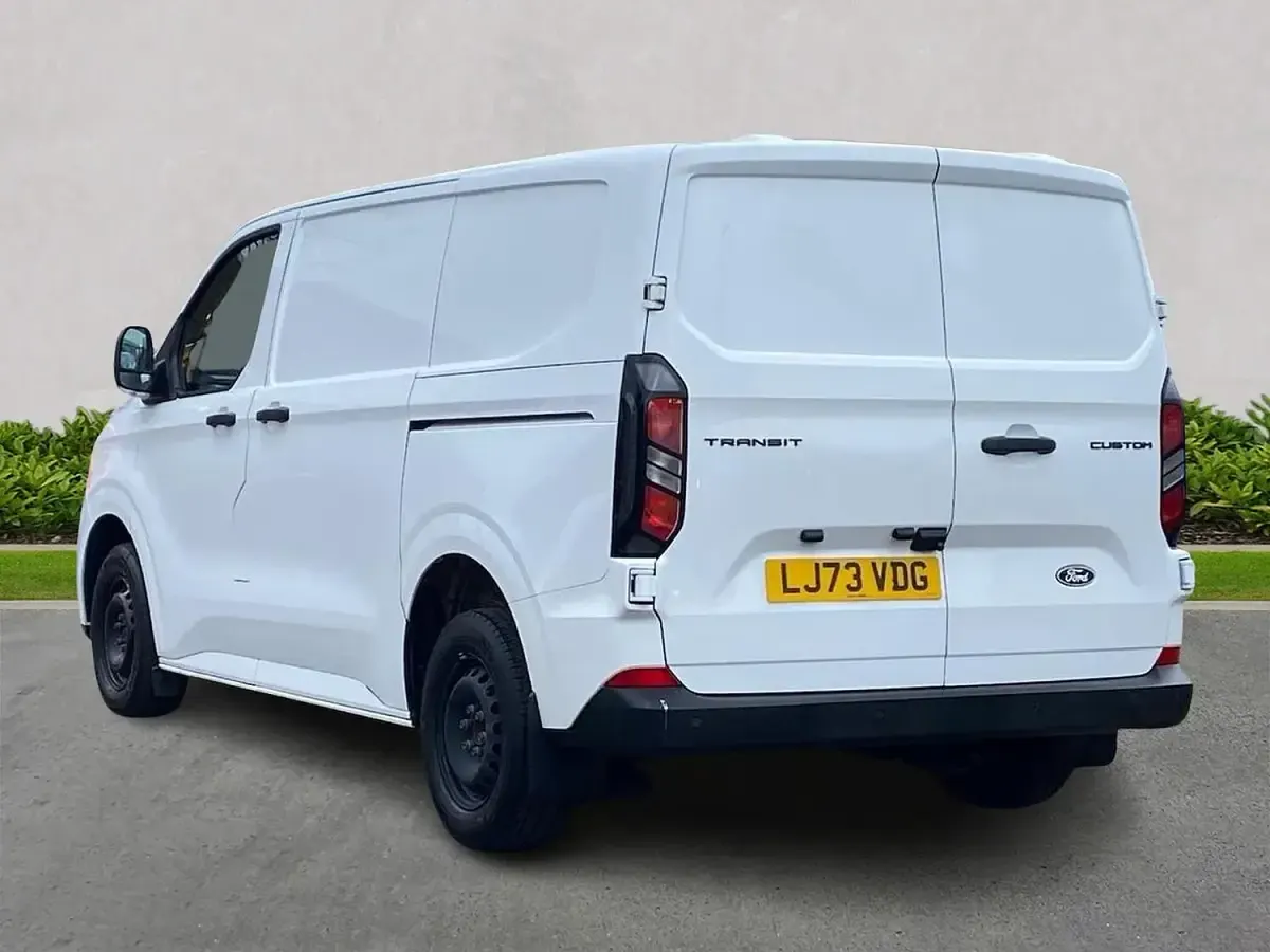 Used Ford Transit Custom Trend 110 HP (80 kW) 2024 White Van