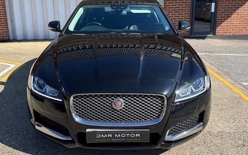 Used Jaguar XF Portfolio 179 HP (131 kW) 2020 Sedan