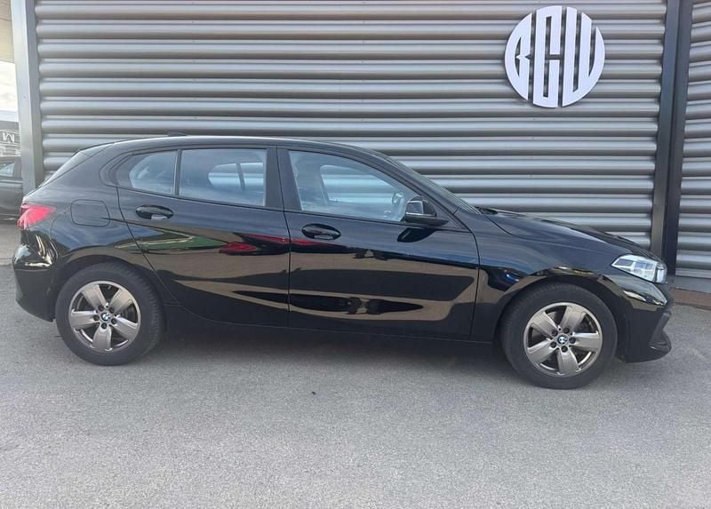 Used BMW 118 Comfort Edition 2020 Black Hatchback