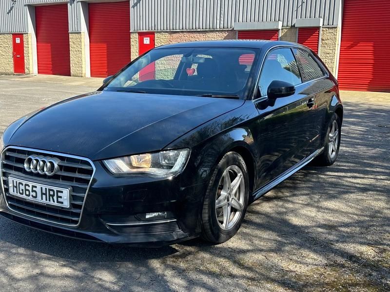 Used Audi A3 110 HP (80 kW) 2016 Black Hatchback