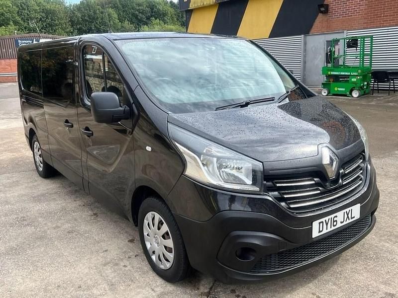 Black Used 2016 Renault Trafic Business Van | £11,250 (Expensive) - Image 1/4