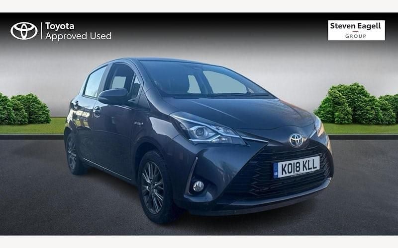Used 2020 Toyota Yaris Hybrid Hatchback | £12,295 (Super price) - Image 1/3