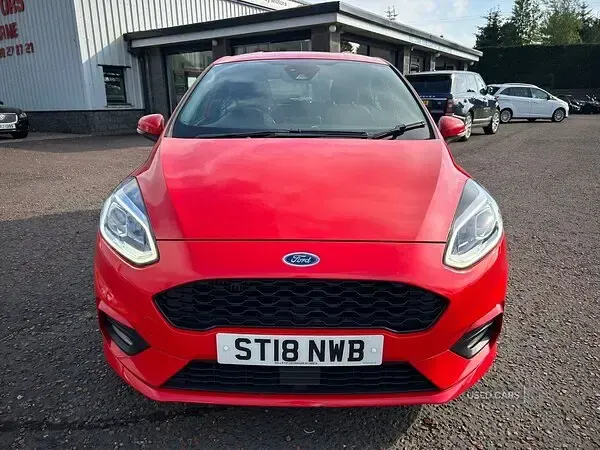 Used Ford Fiesta ST-Line 120 HP (88 kW) 2018 Red Hatchback