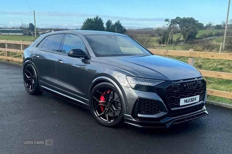 Used 2020 Audi Q8 Advanced SUV | £70,495 (A bit pricey) - Image 1/1