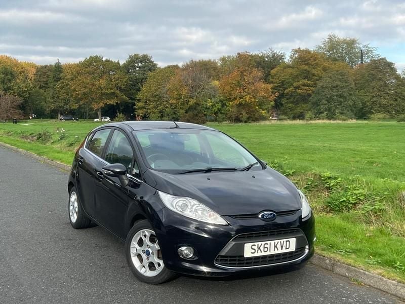 Black Used 2011 Ford Fiesta Zetec Hatchback | £3,995 (Fair price) - Image 1/4