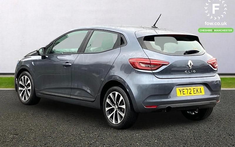 Used Renault Clio V Evolution 90 HP (66 kW) 2022 Grey Hatchback