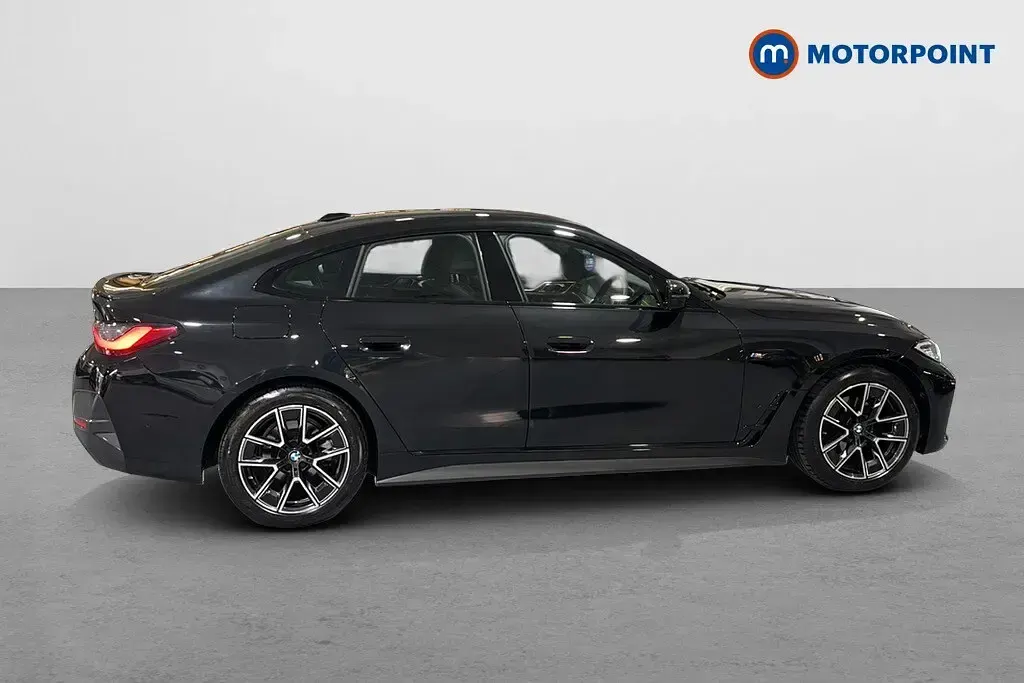 Begagnad BMW 420 M Sport 2022 Svart Sportkupé