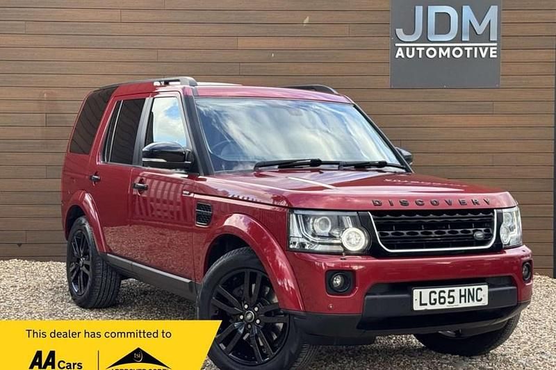 Red Used 2015 Land Rover Discovery 4 HSE SUV | £20,995 (Expensive) - Image 1/1