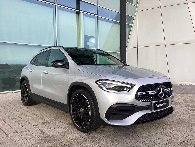 Used Mercedes GLA220 AMG line 2022 Silver SUV
