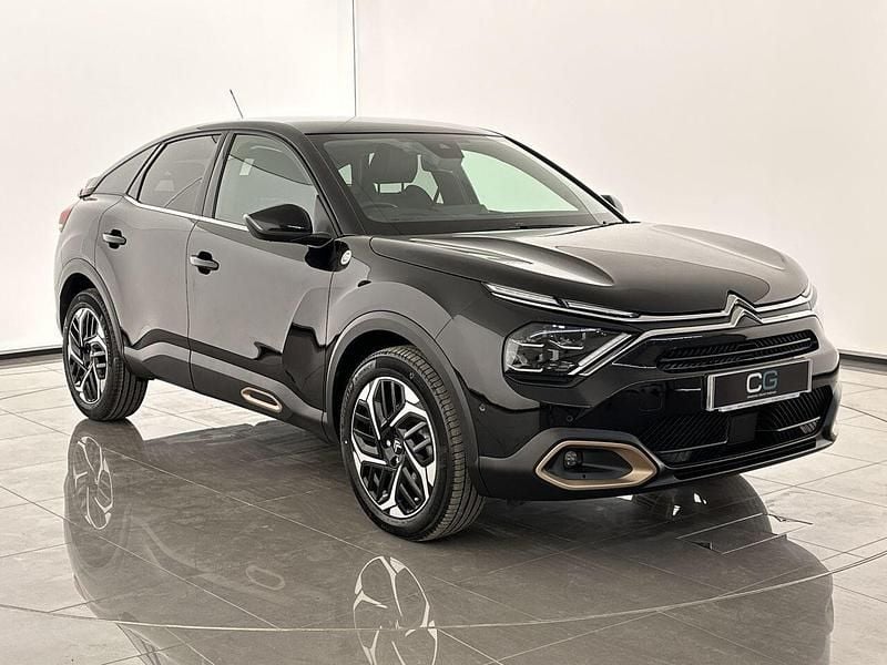 Used Citroën C4 PureTech 127 HP (93 kW) 2022 Black Hatchback