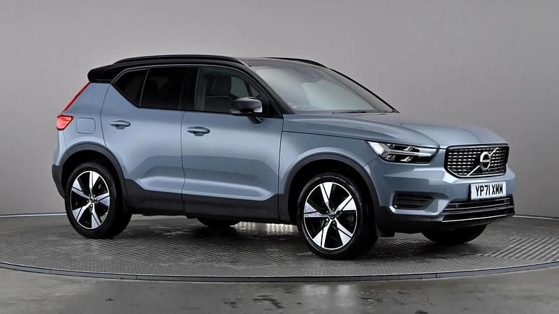 Grey Used 2021 Volvo XC40 R-Design SUV | £21,977 (Fair price) - Image 1/3