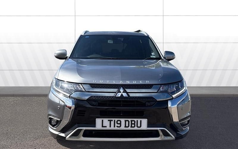 Used Mitsubishi Outlander P-HEV 177 HP (130 kW) 2019 Grey Estate
