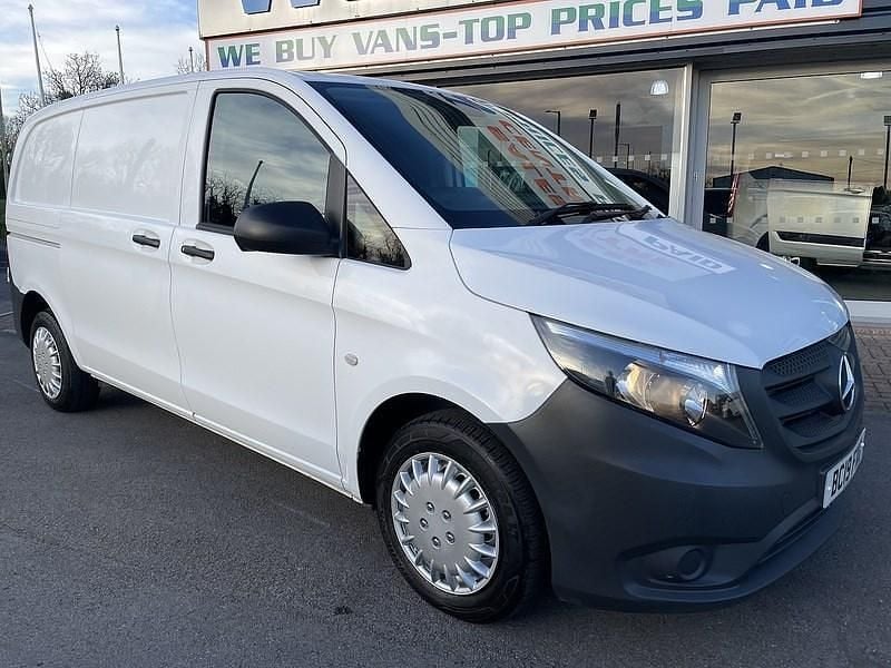 Used Mercedes Vito 112 HP (82 kW) 2019 White Van