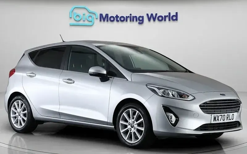 Usado Ford Fiesta Titanium 95 CV (69 kW) 2021 Utilitario