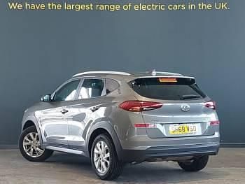 Used Hyundai Tucson SE 132 HP (97 kW) 2018 Green SUV