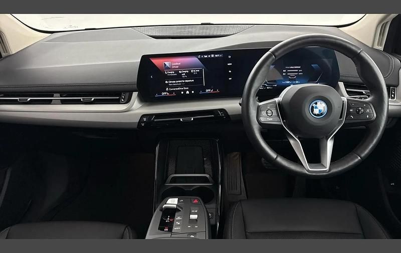 Used BMW 225 Luxury Line 241 HP (177 kW) 2025 Black Estate