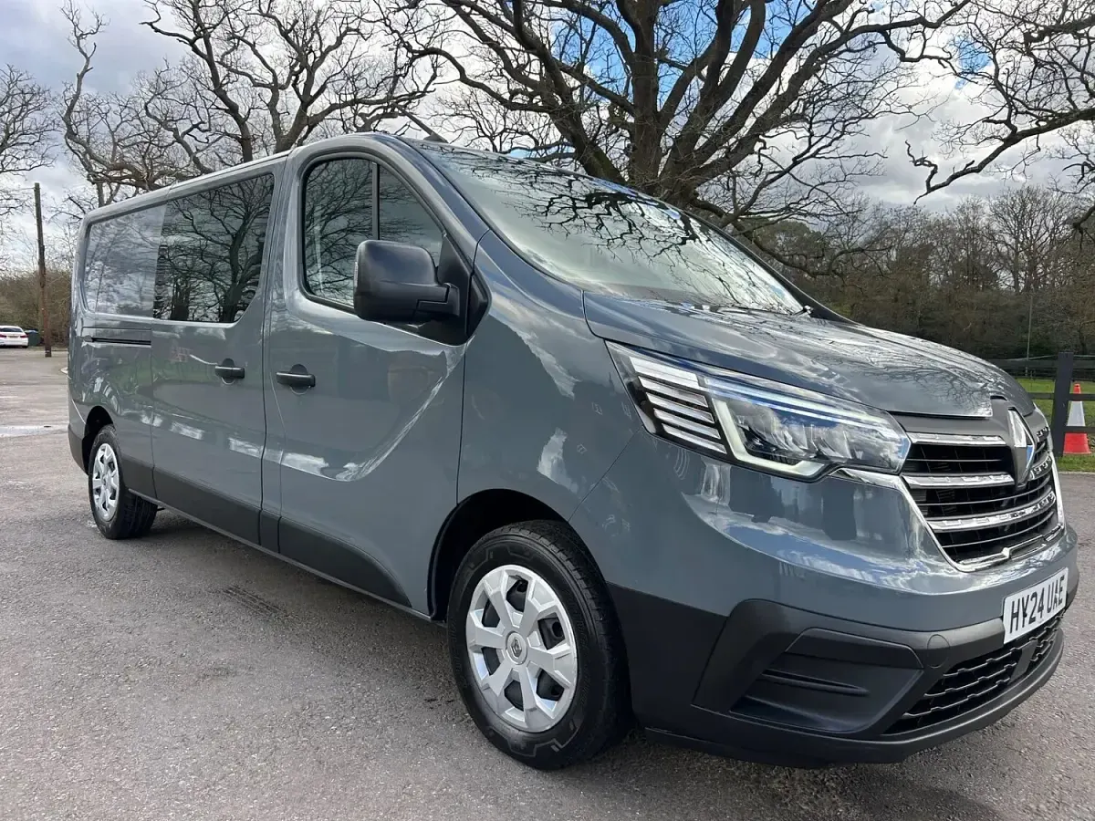 Used Renault Trafic 2024 Grey MPV