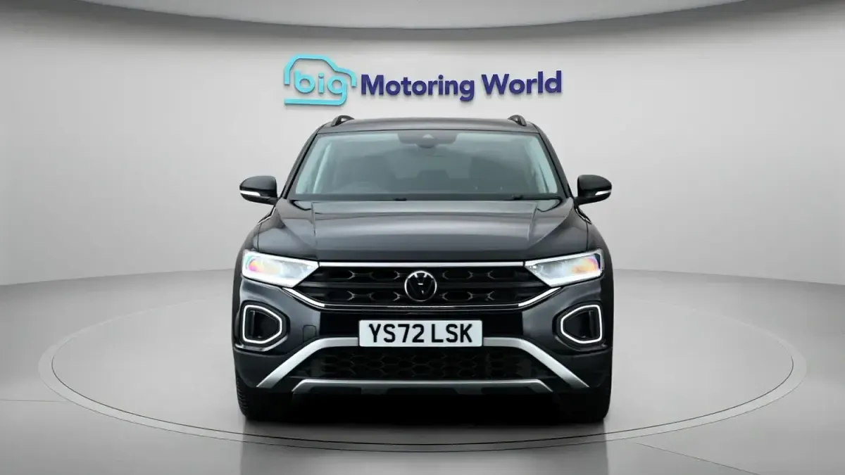Used VW T-Roc S 110 HP (80 kW) 2022 Black SUV
