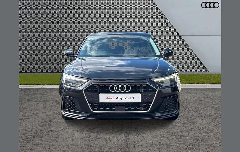 Used Audi A1 Sport 113 HP (83 kW) 2019 Black SUV