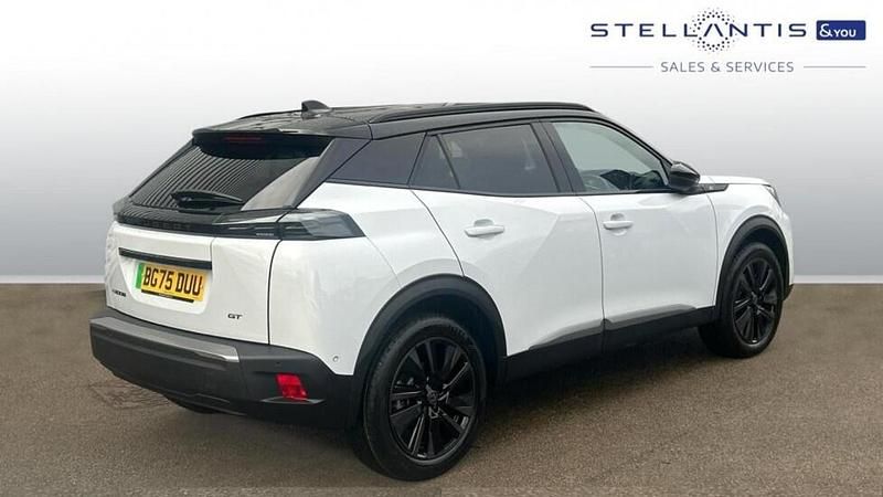 New Peugeot e-2008 Premium 113 kW (154 HP) 2025 White SUV