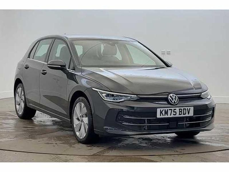 New 2025 VW Golf VIII | £28,990 (Good price) - Image 1/4