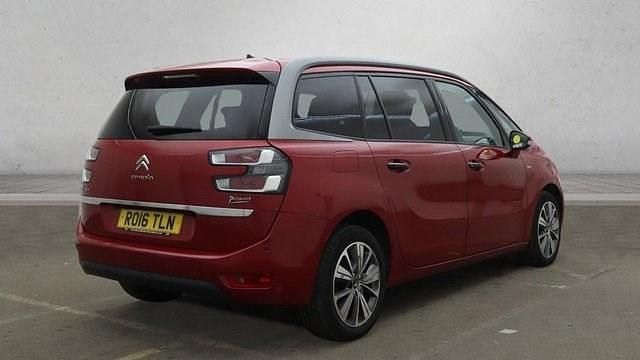 Used Citroën Grand C4 Picasso Exclusive 120 HP (88 kW) 2016 Red MPV
