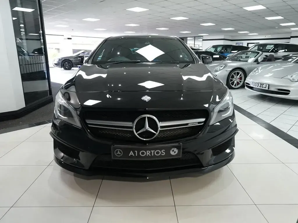 Used Mercedes CLA45 AMG Shooting Brake AMG 381 HP (280 kW) 2015 Black Estate