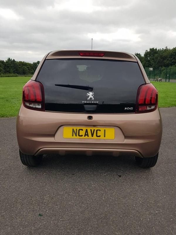 Used Peugeot 108 Allure 82 HP (60 kW) 2014 Bronze Hatchback