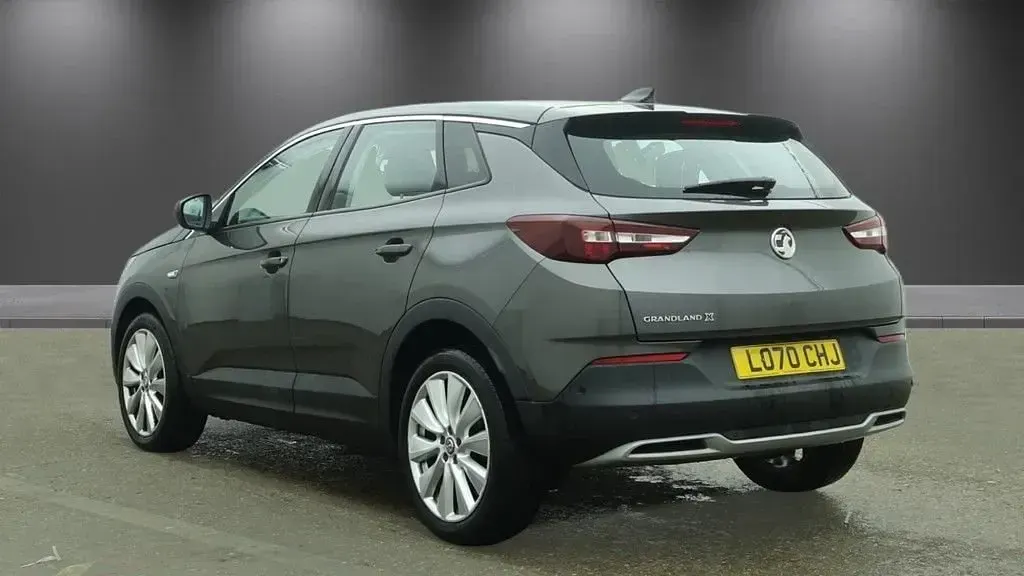 Used Vauxhall Grandland X Elite 130 HP (95 kW) 2020 Grey SUV